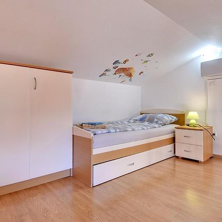 Apartment Stela メドゥリン エクステリア 写真