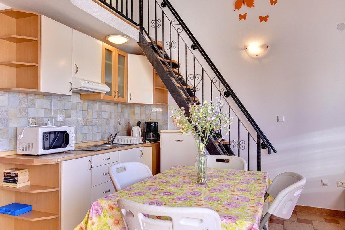 Apartment Stela メドゥリン エクステリア 写真