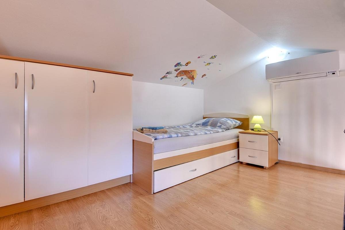 Apartment Stela メドゥリン エクステリア 写真